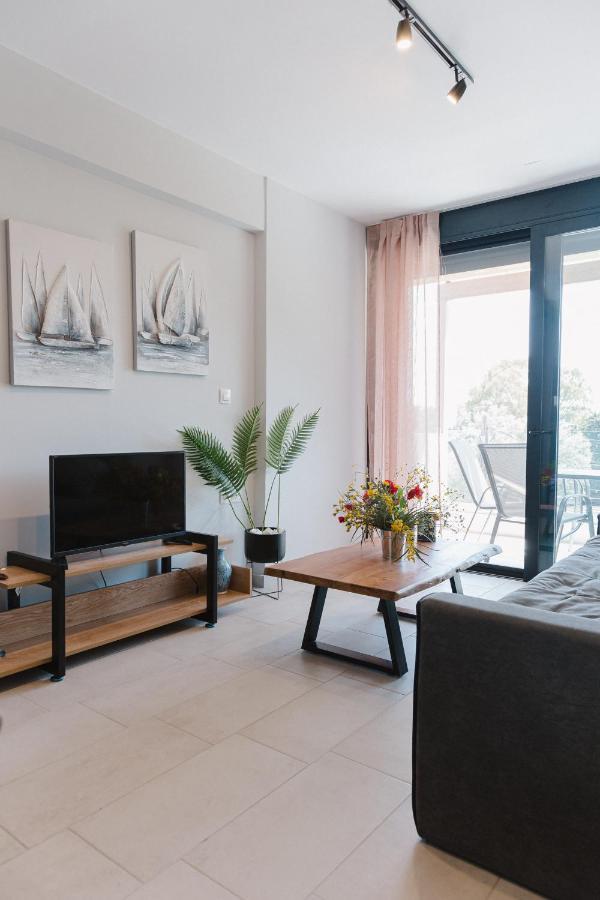 Ariti Luxury Apartment, Nikiana Extérieur photo