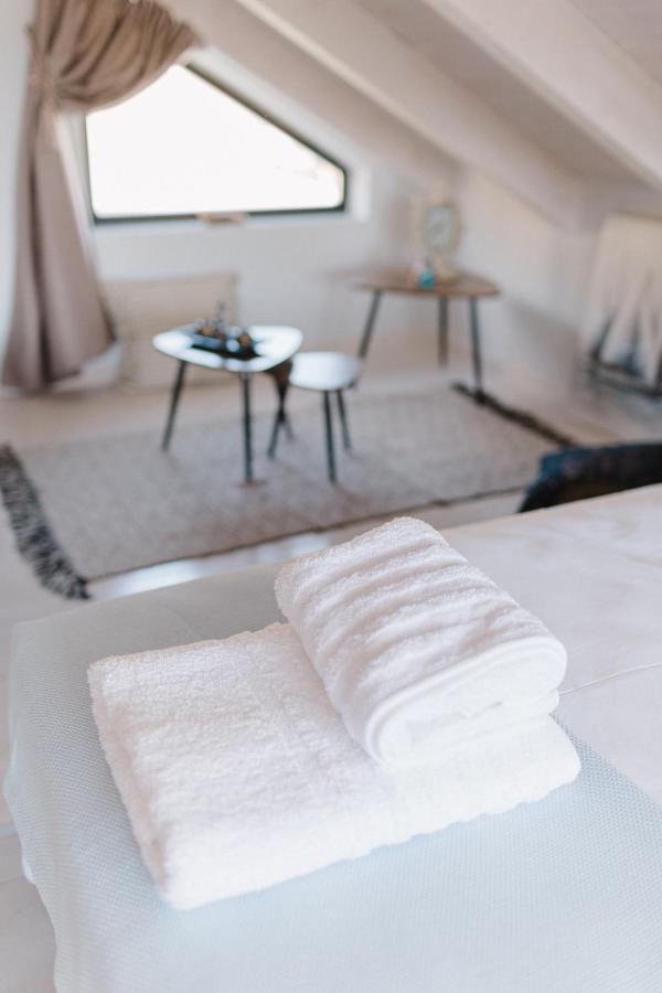 Ariti Luxury Apartment, Nikiana Extérieur photo